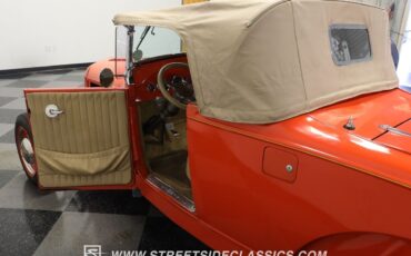 Ford-Highboy-1929-Roadster-32