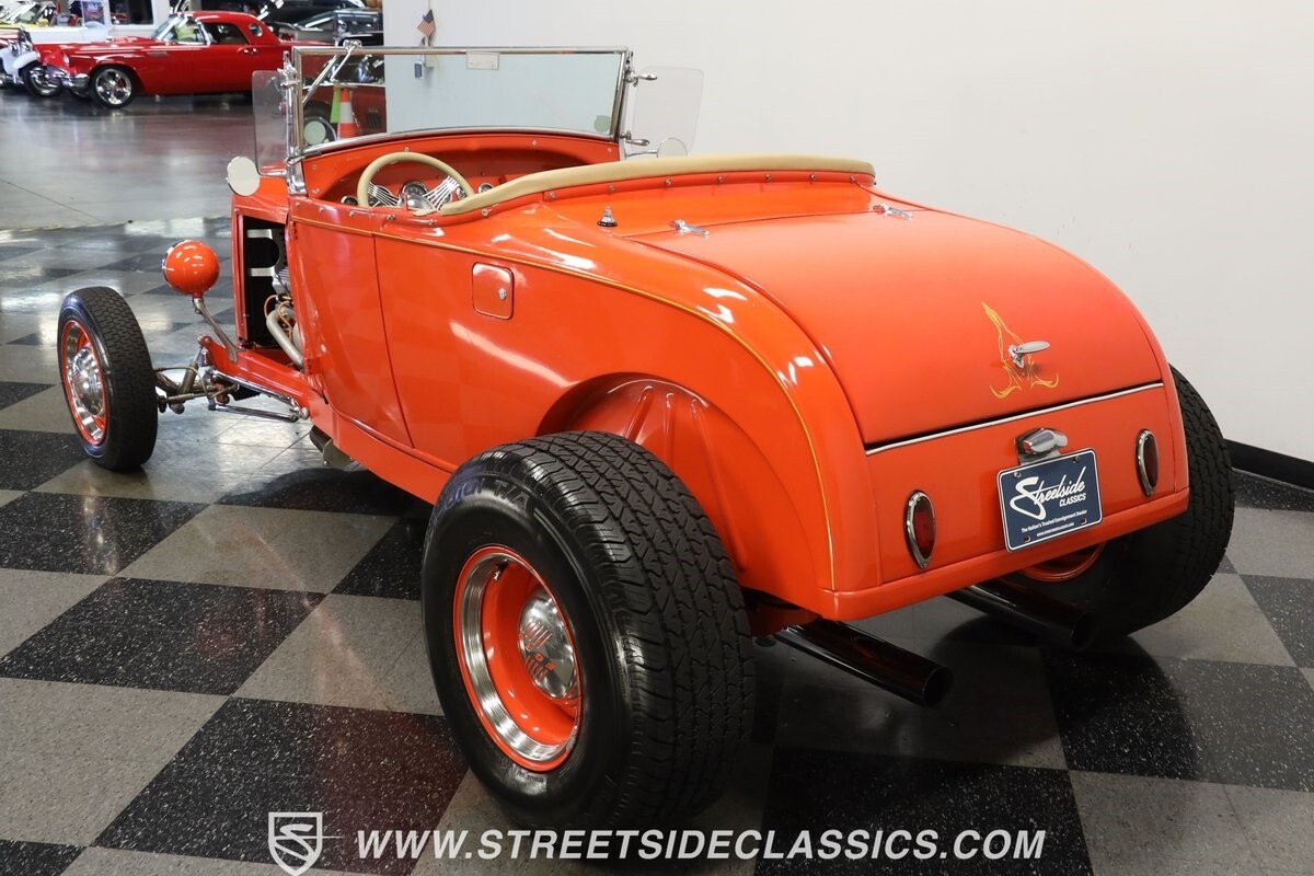 Ford-Highboy-1929-Roadster-7