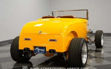 Ford-Highboy-1930-Coupe-11