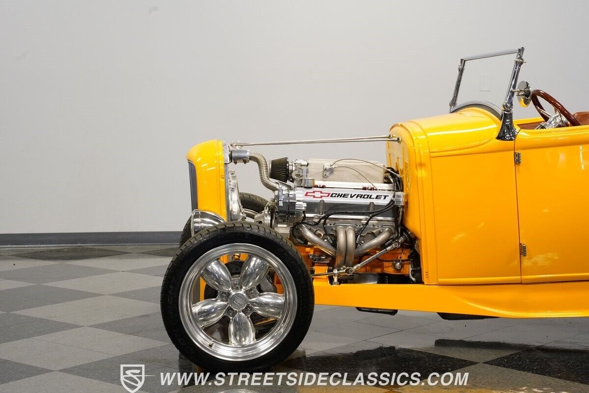 Ford-Highboy-1930-Coupe-23