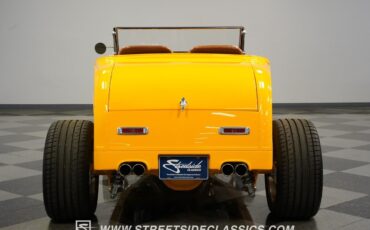 Ford-Highboy-1930-Coupe-25