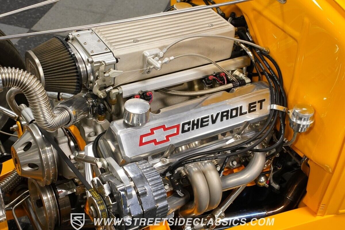 Ford-Highboy-1930-Coupe-34