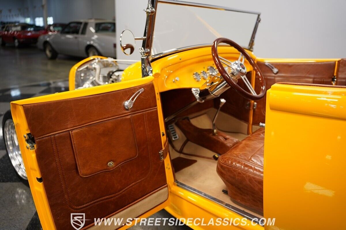 Ford-Highboy-1930-Coupe-4