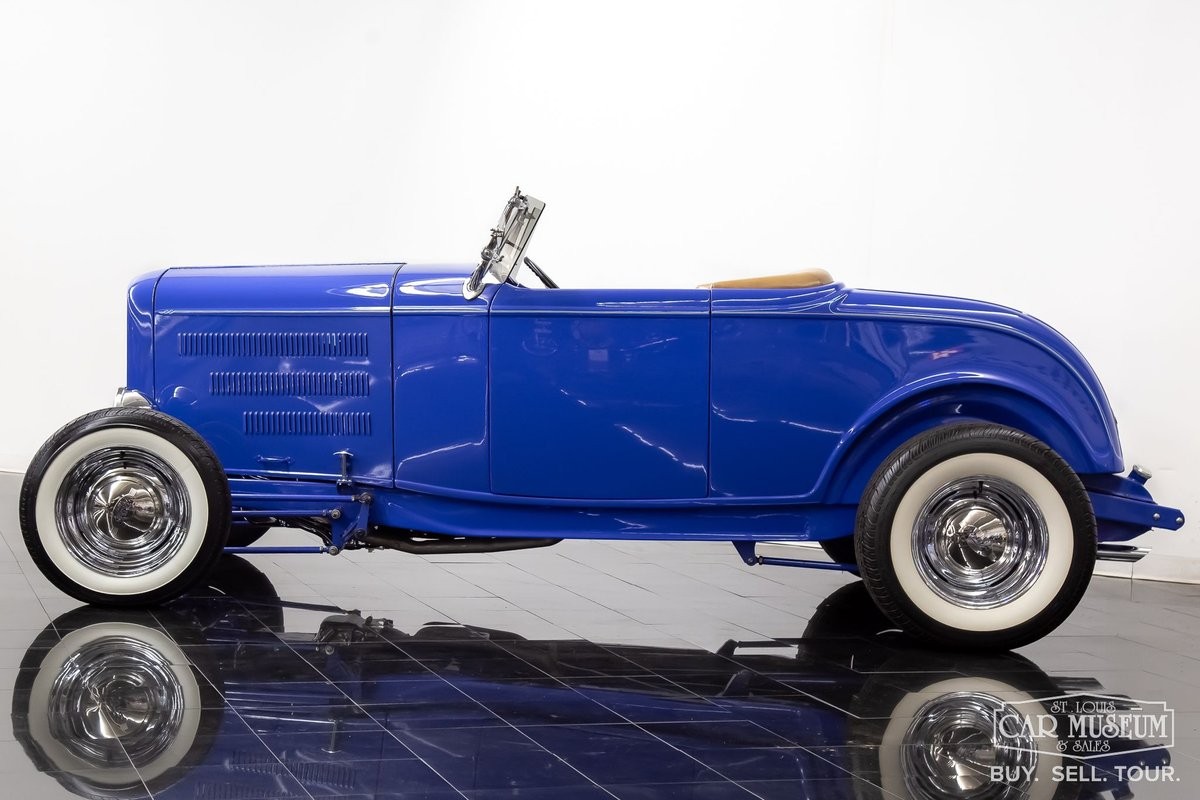 Ford-Highboy-1932-Roadster-2