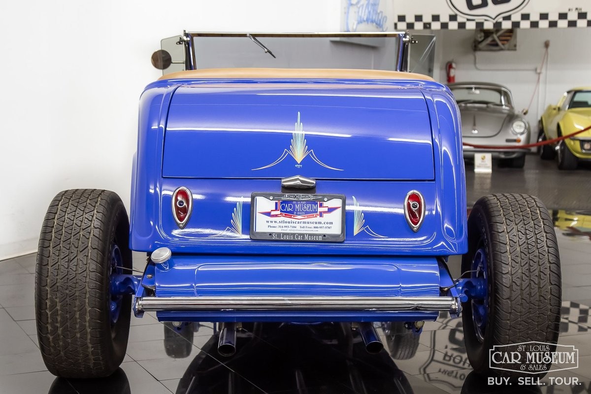 Ford-Highboy-1932-Roadster-7