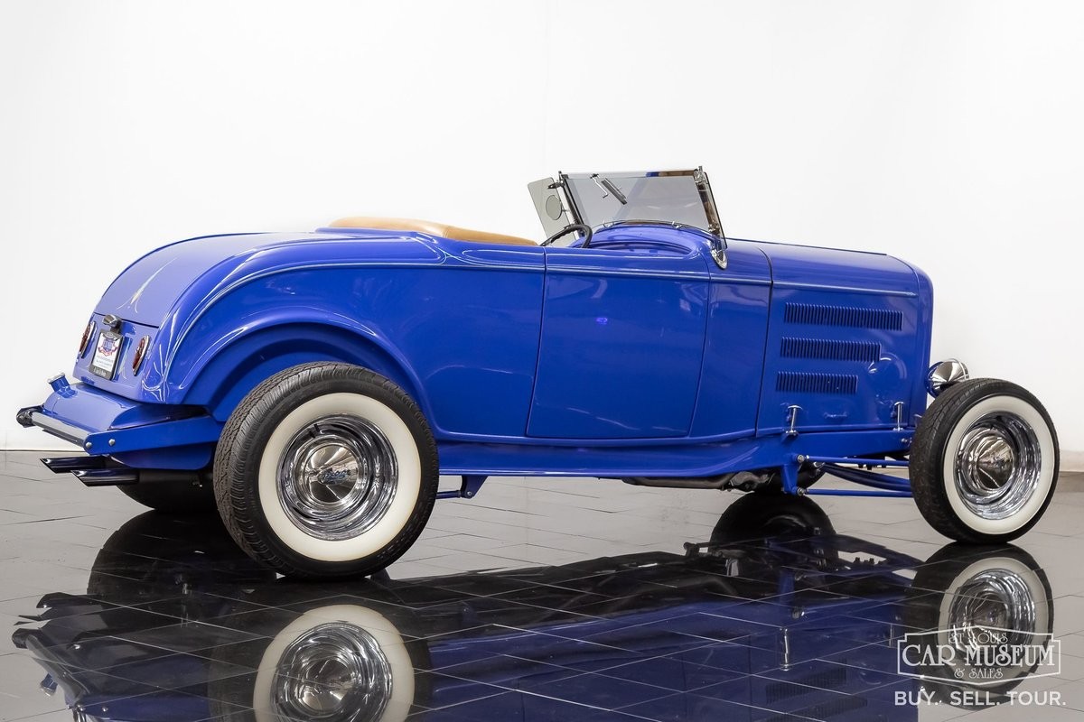 Ford-Highboy-1932-Roadster-9