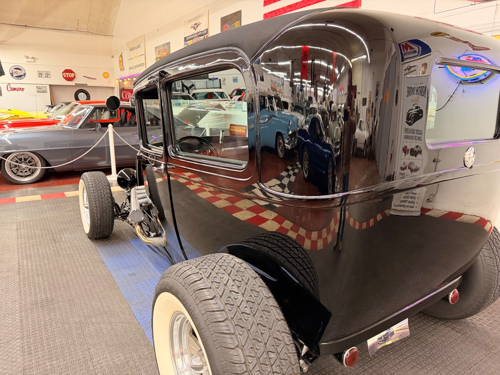 Ford-Hot-Rod-Street-Rod-1929-17