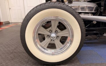 Ford-Hot-Rod-Street-Rod-1929-18