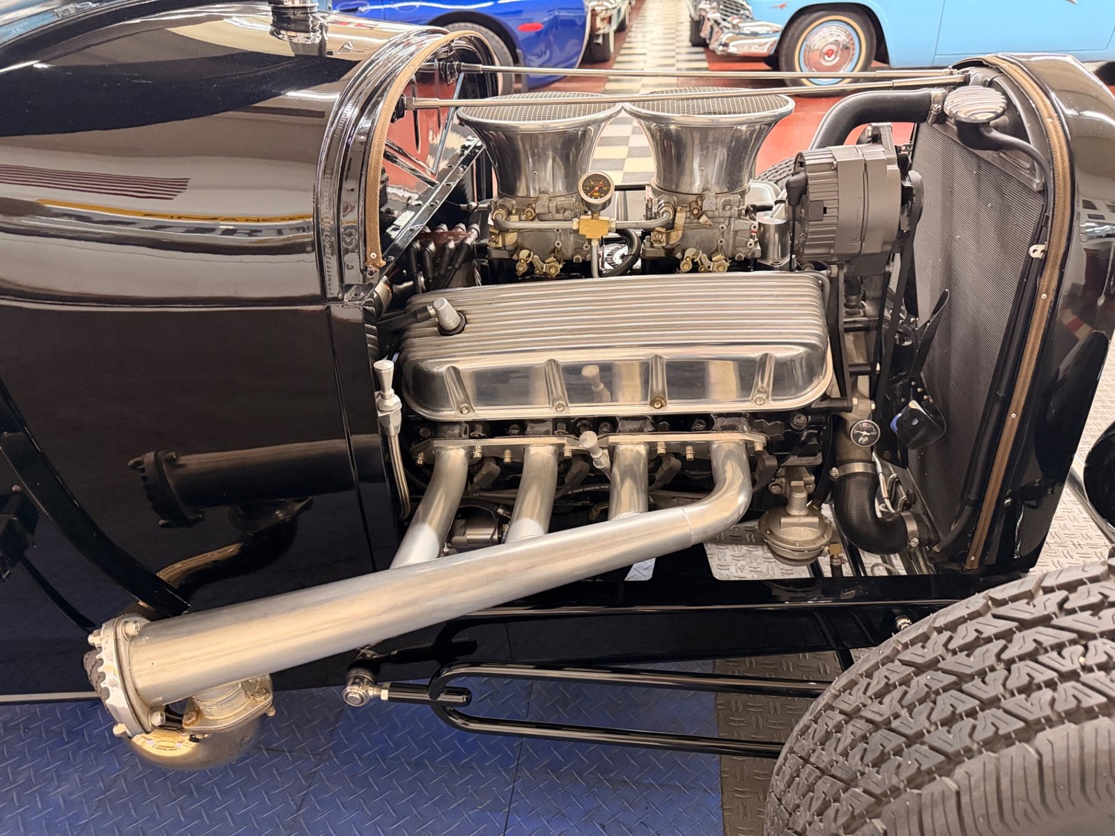 Ford-Hot-Rod-Street-Rod-1929-24