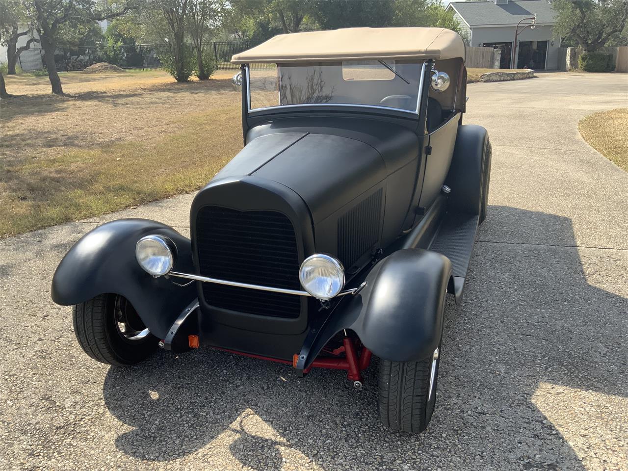 Ford-Hot-rod-1929-Black-Black-13