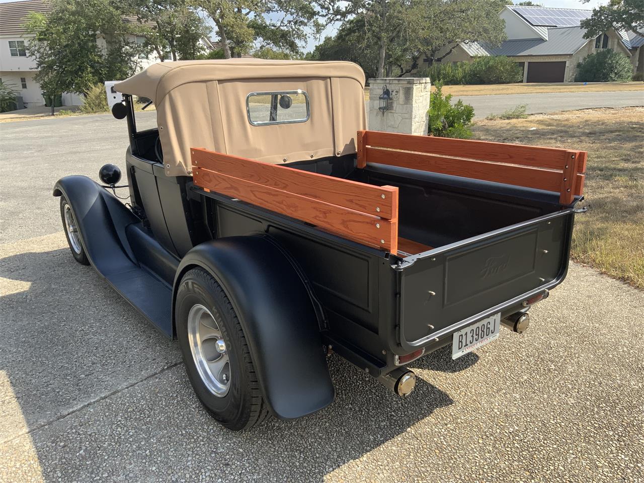 Ford-Hot-rod-1929-Black-Black-21