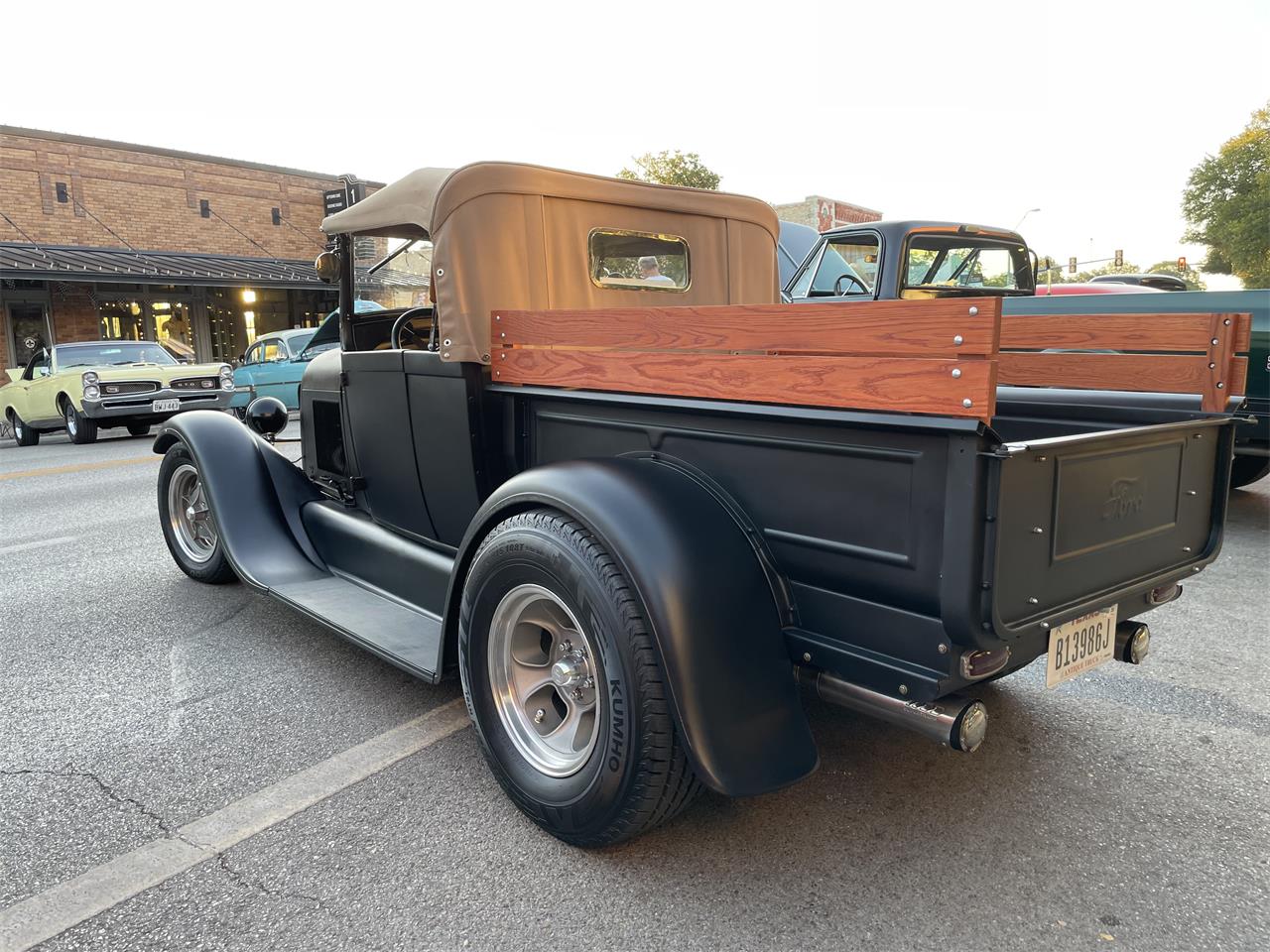 Ford-Hot-rod-1929-Black-Black-34
