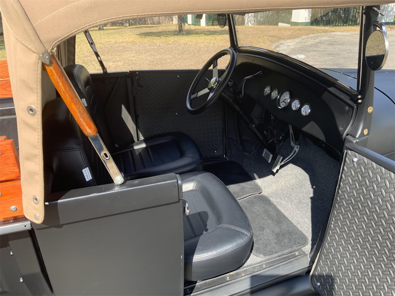 Ford-Hot-rod-1929-Black-Black-8