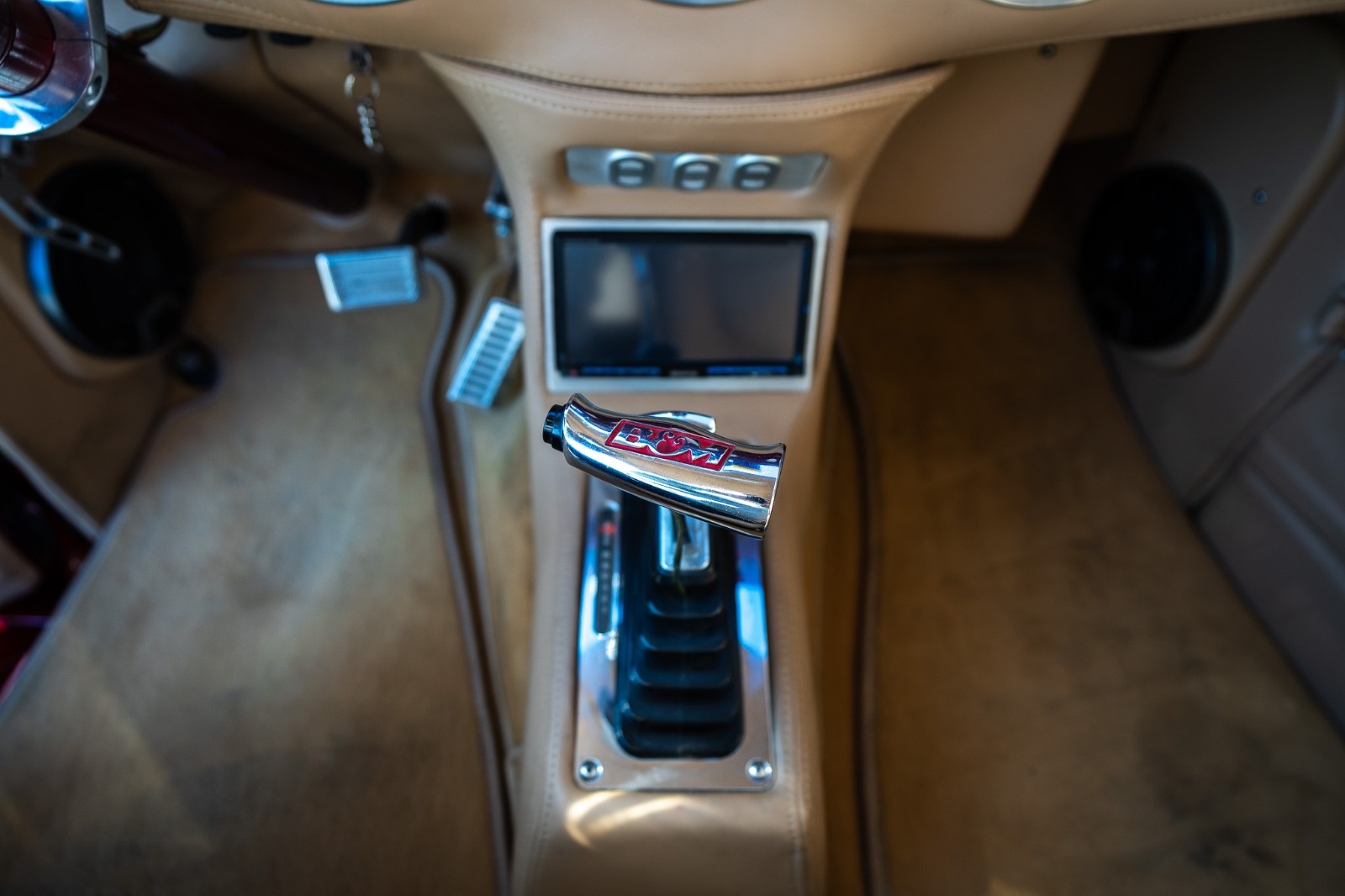 Ford-Humpback-1937-Sedan-15