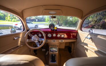 Ford-Humpback-1937-Sedan-17