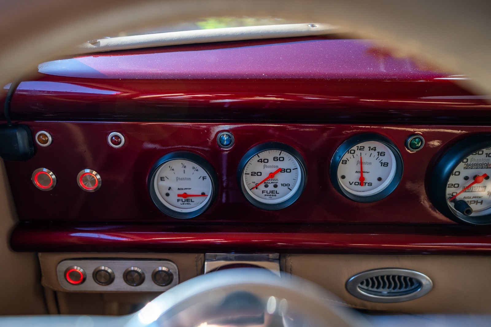 Ford-Humpback-1937-Sedan-19