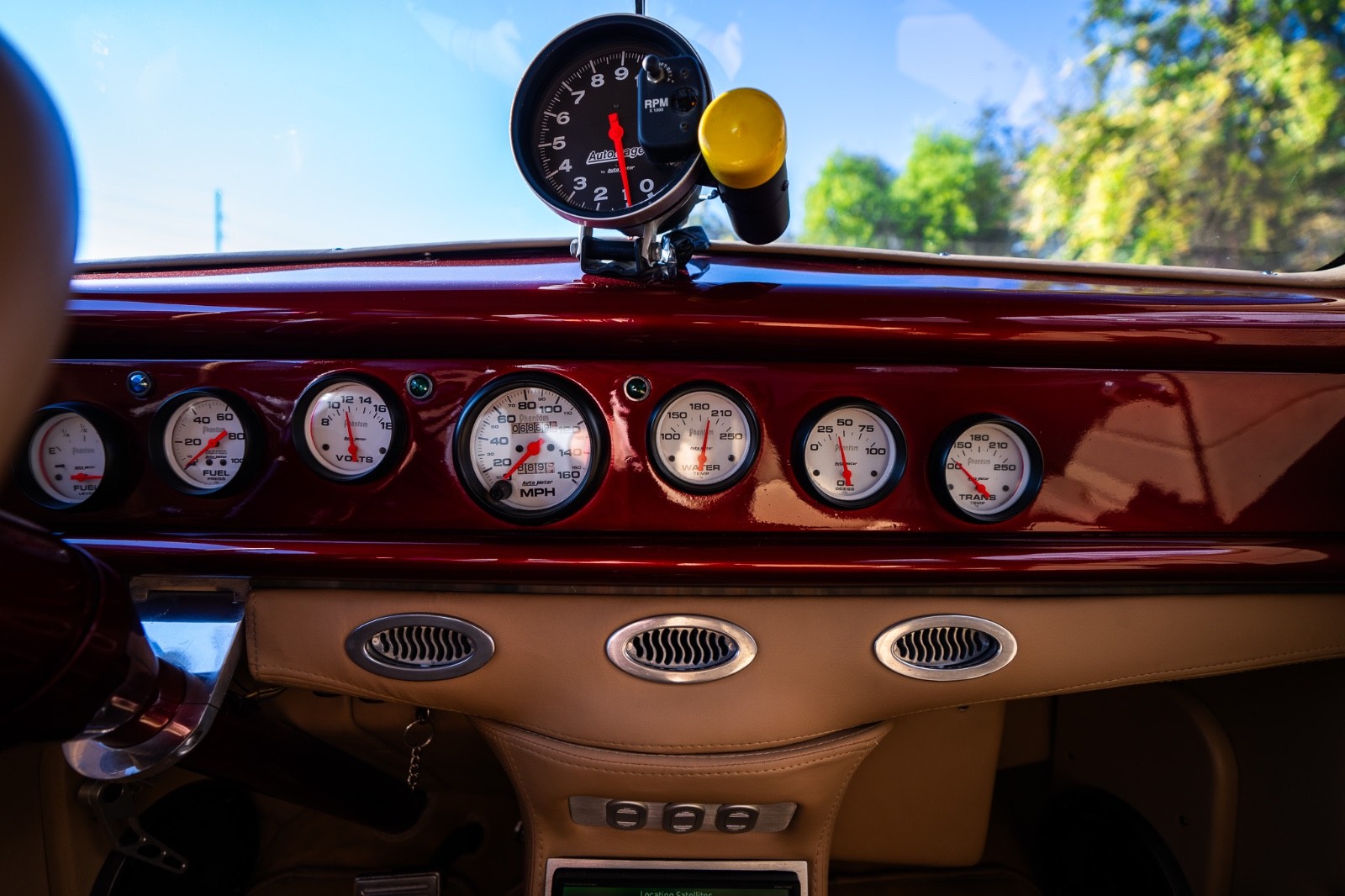 Ford-Humpback-1937-Sedan-20