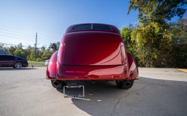 Ford-Humpback-1937-Sedan-6