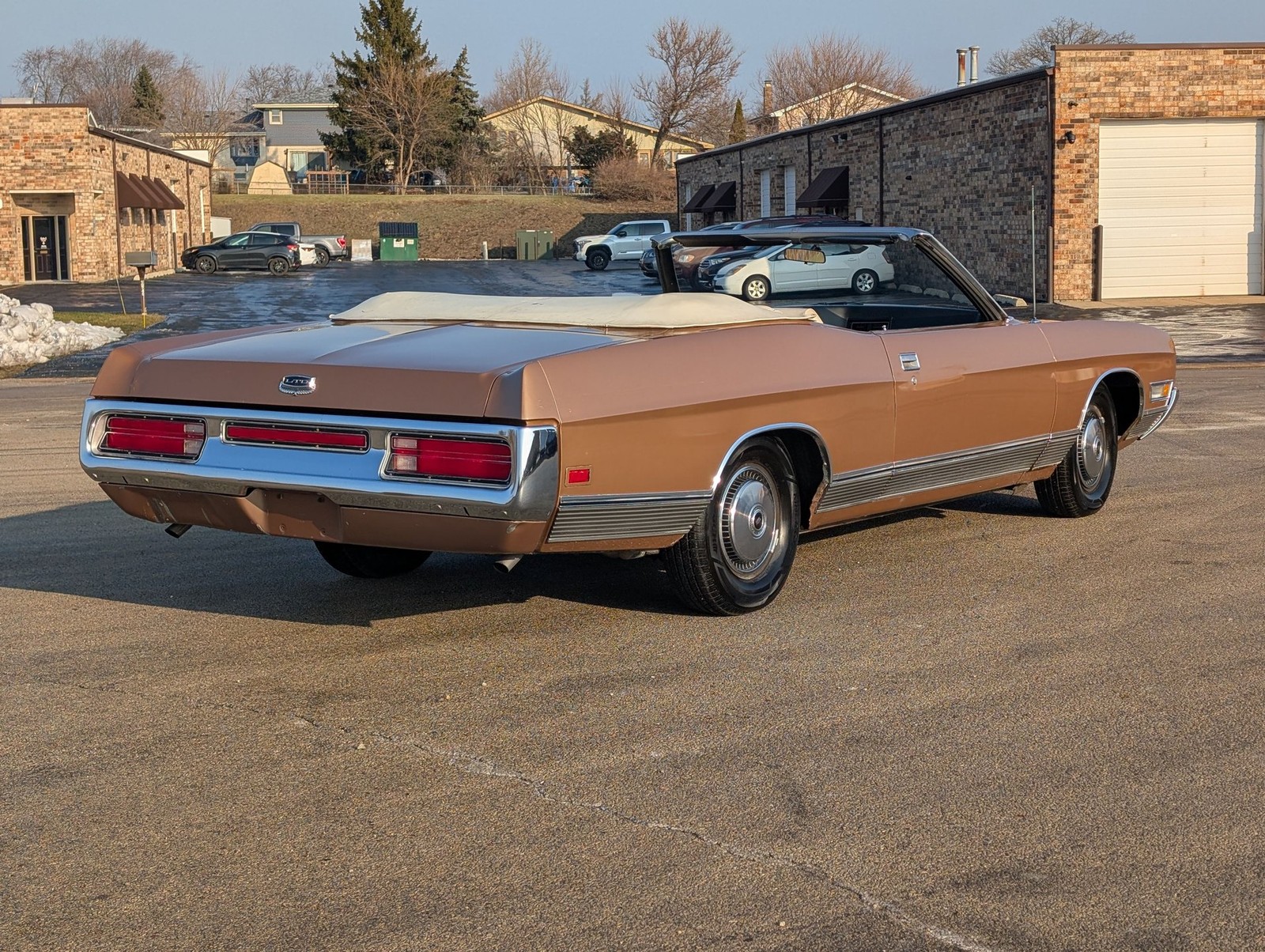 Ford-LTD-1972-Convertible-3