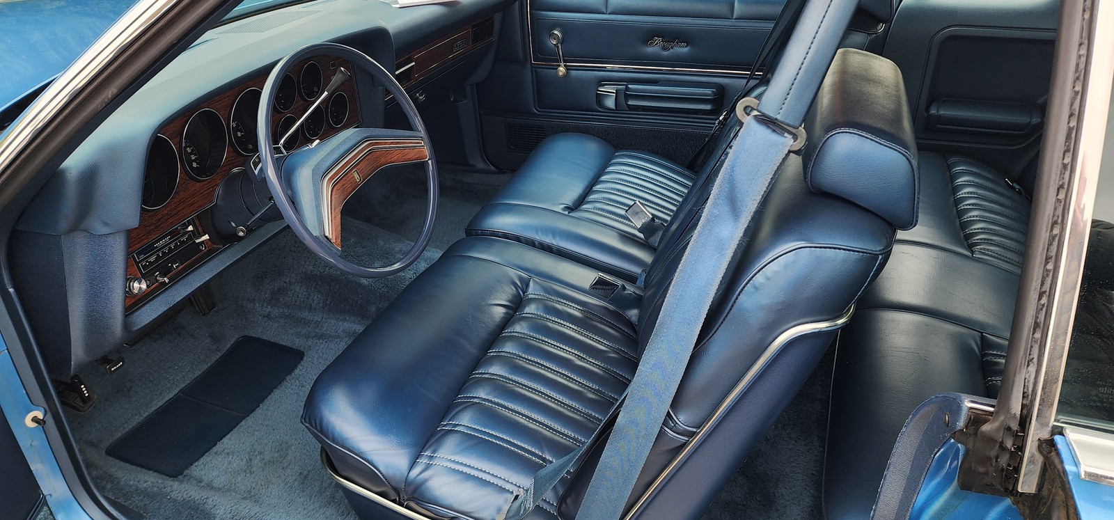 Ford-LTD-II-1978-2-dr-32