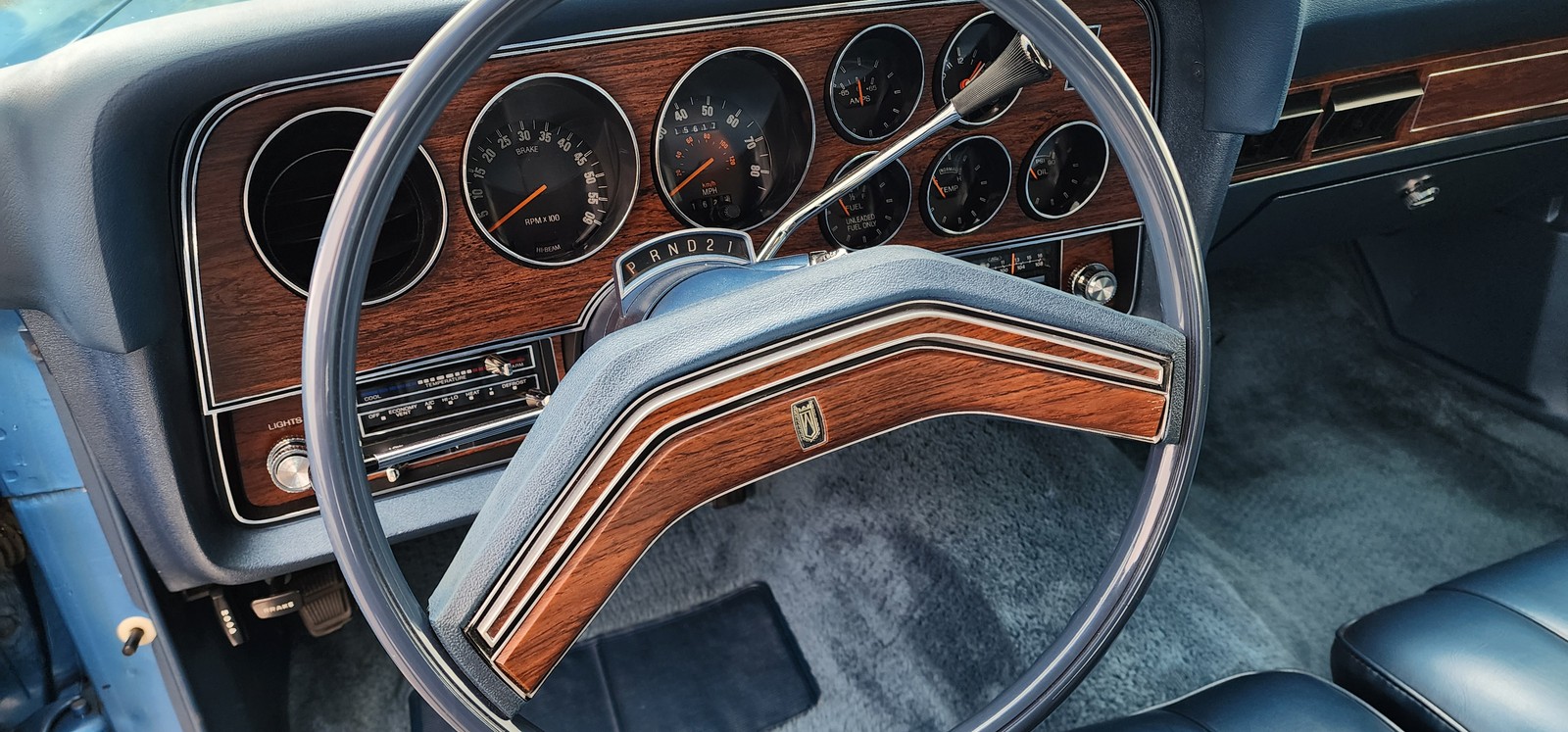 Ford-LTD-II-1978-2-dr-38