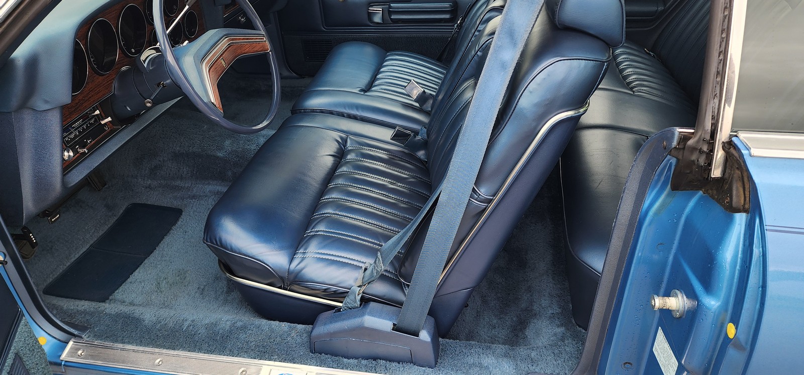 Ford-LTD-II-1978-2-dr-39