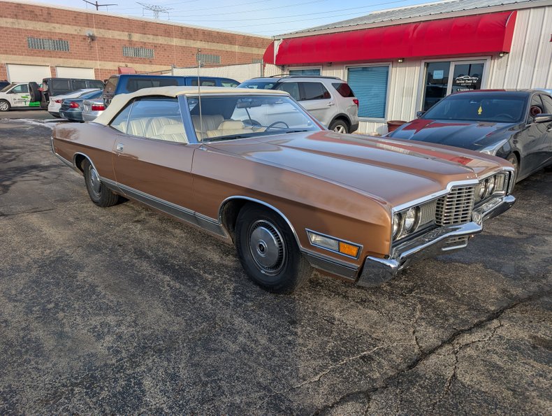 Ford-Ltd-1972-Gold-Cream-Beige-10
