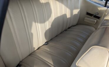 Ford-Ltd-1972-Gold-Cream-Beige-21