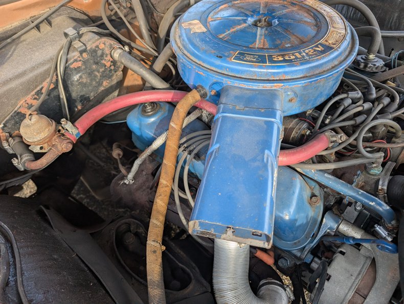 Ford-Ltd-1972-Gold-Cream-Beige-24