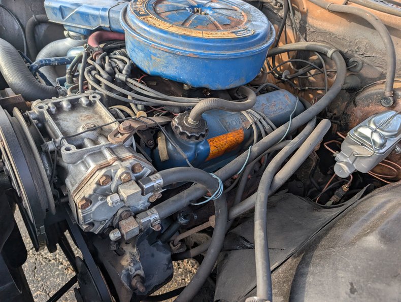 Ford-Ltd-1972-Gold-Cream-Beige-26