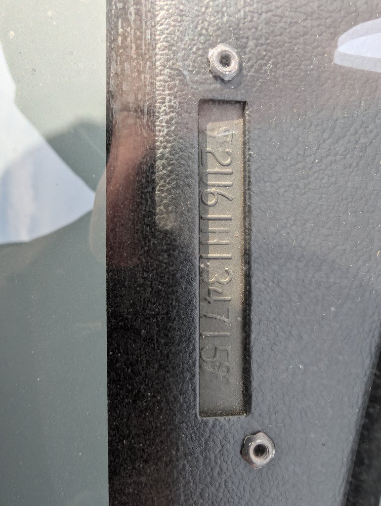 Ford-Ltd-1972-Gold-Cream-Beige-32