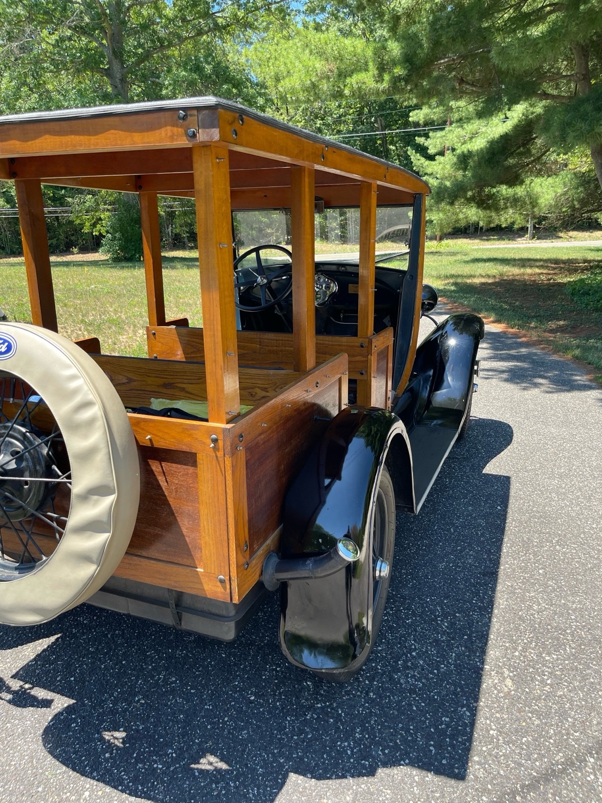 Ford-Model-01A-1928-5