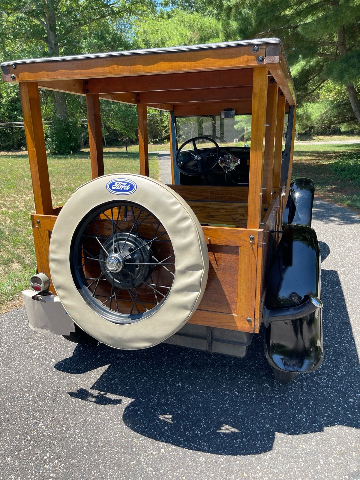 Ford-Model-01A-1928-7