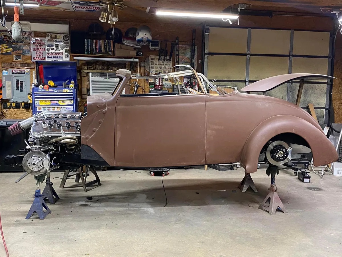 Ford-Model-48-1937-10