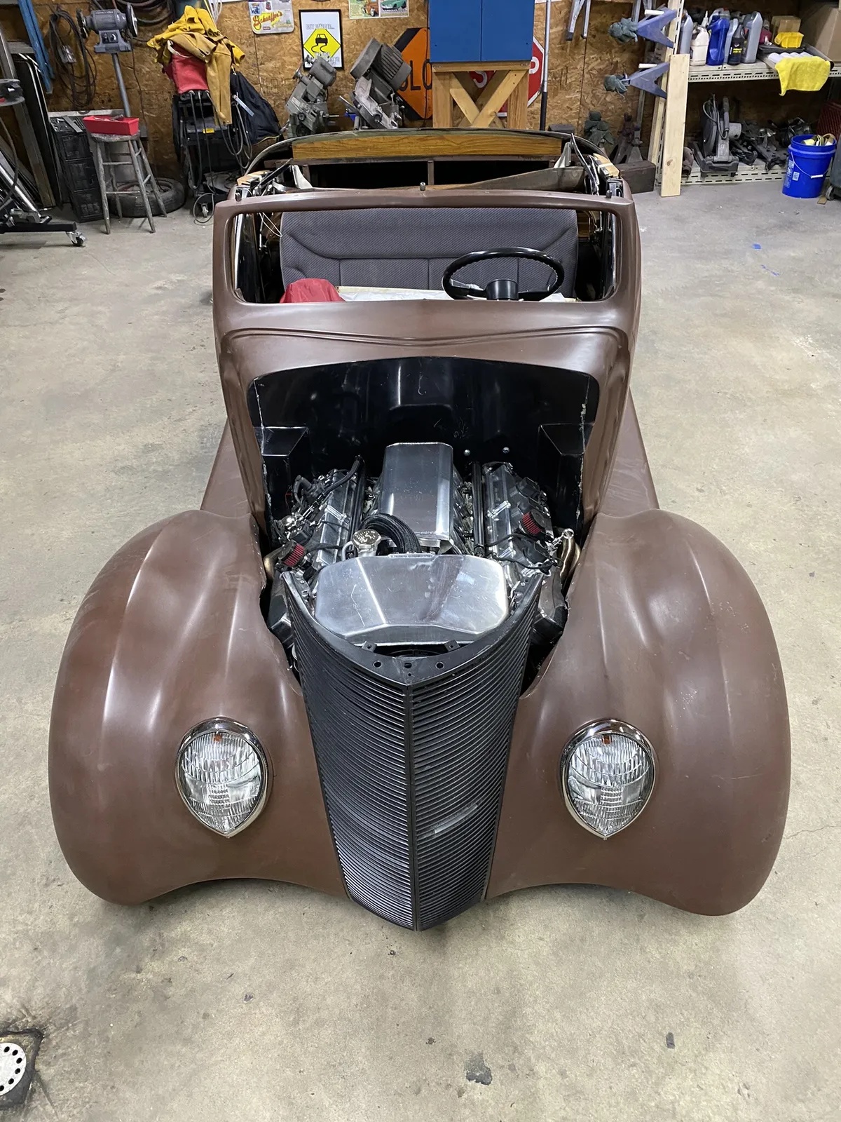 Ford-Model-48-1937-9