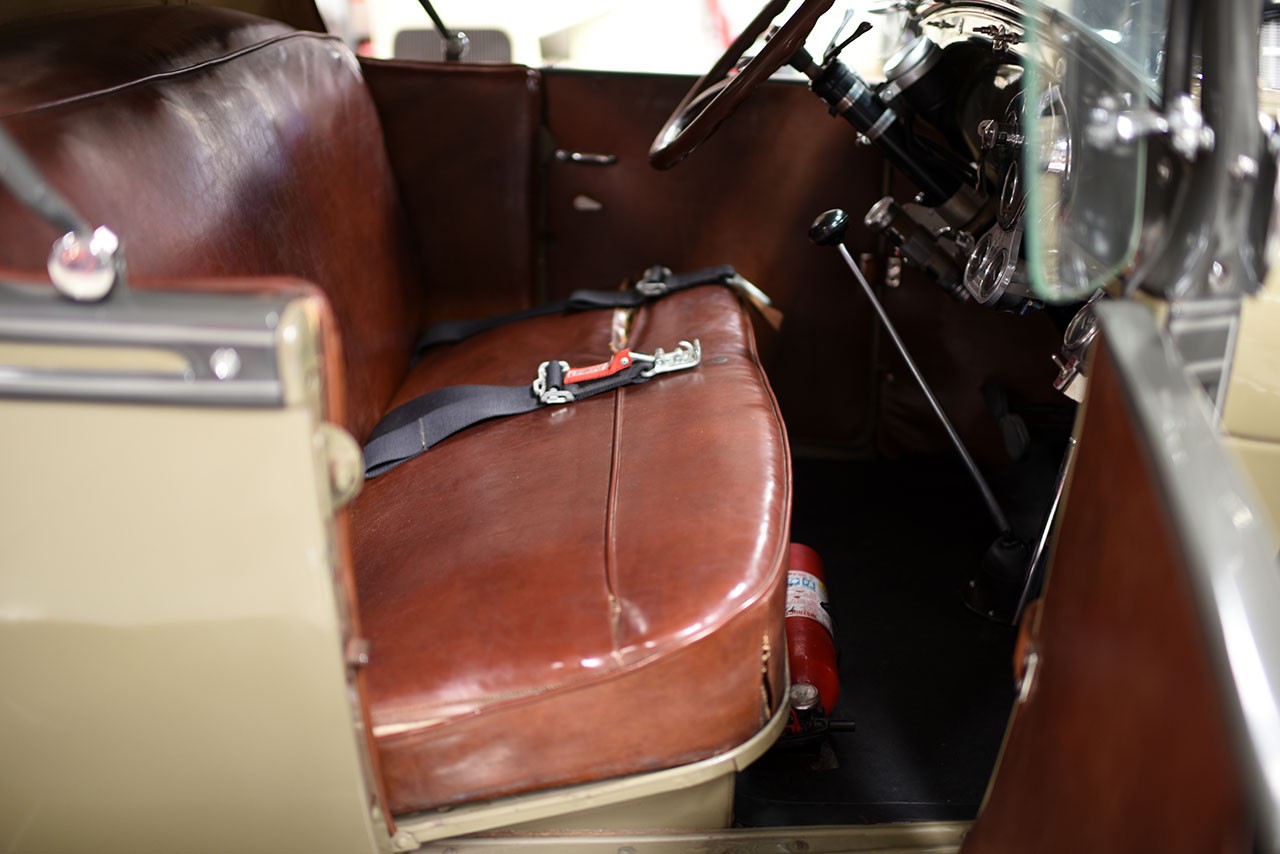 Ford-Model-A-1928-Convertible-11