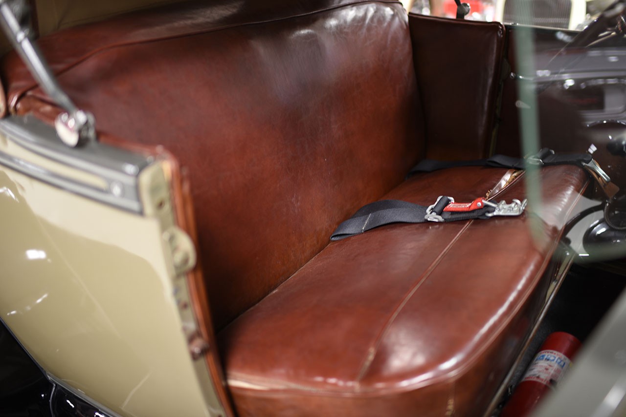 Ford-Model-A-1928-Convertible-12