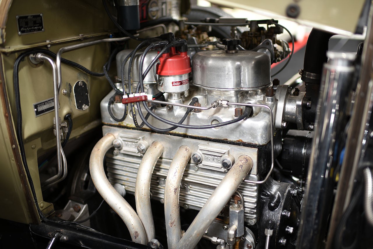 Ford-Model-A-1928-Convertible-18