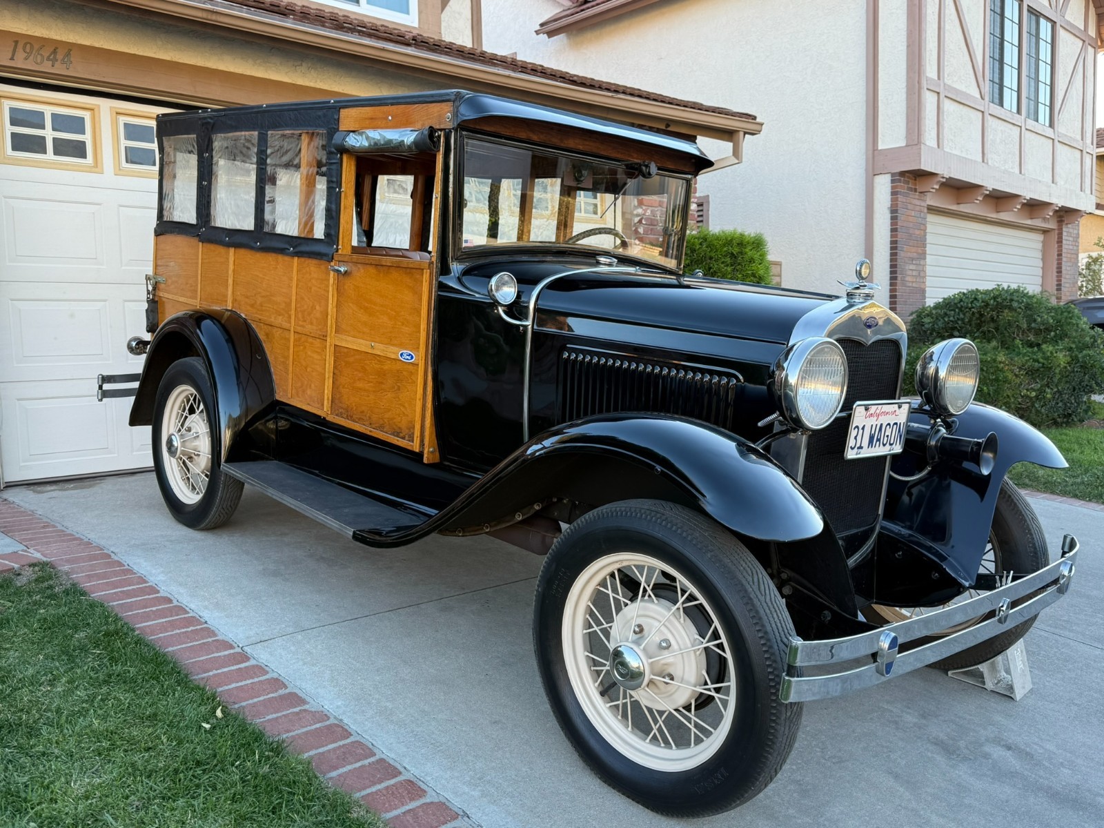 Ford-Model-A-1931-Wagon-1