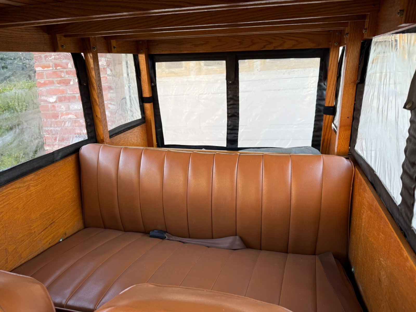 Ford-Model-A-1931-Wagon-11