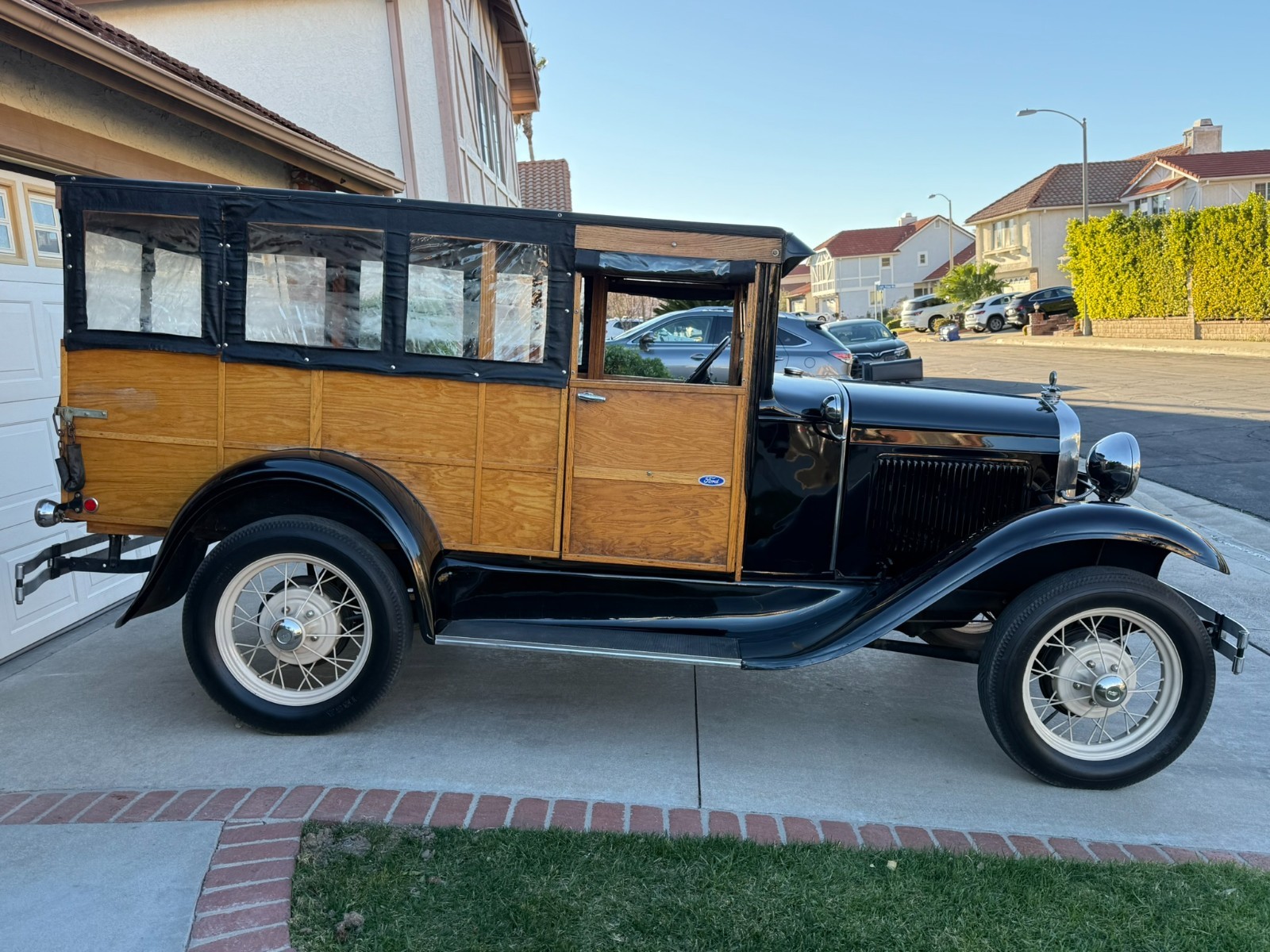 Ford-Model-A-1931-Wagon-2