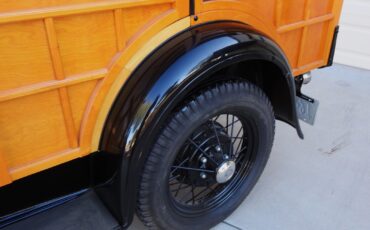 Ford-Model-A-Woody-Estate-Wagon-1930-Woody-Wagon-12