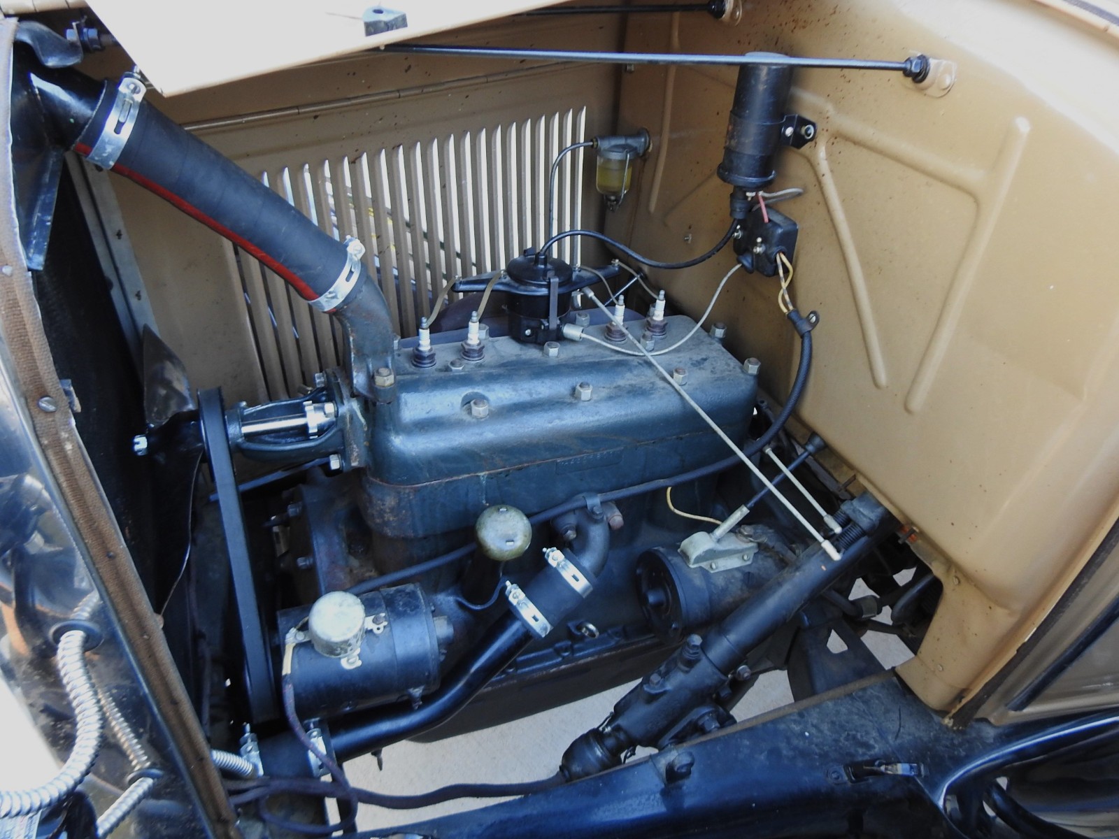 Ford-Model-A-Woody-Estate-Wagon-1930-Woody-Wagon-25