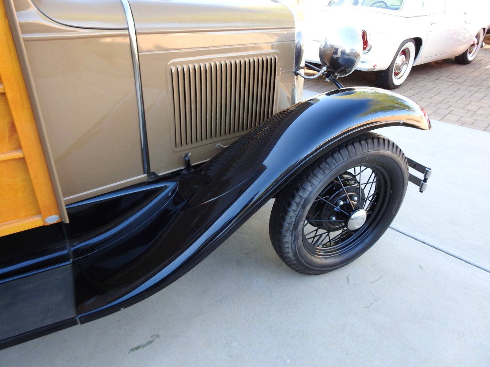 Ford-Model-A-Woody-Estate-Wagon-1930-Woody-Wagon-29