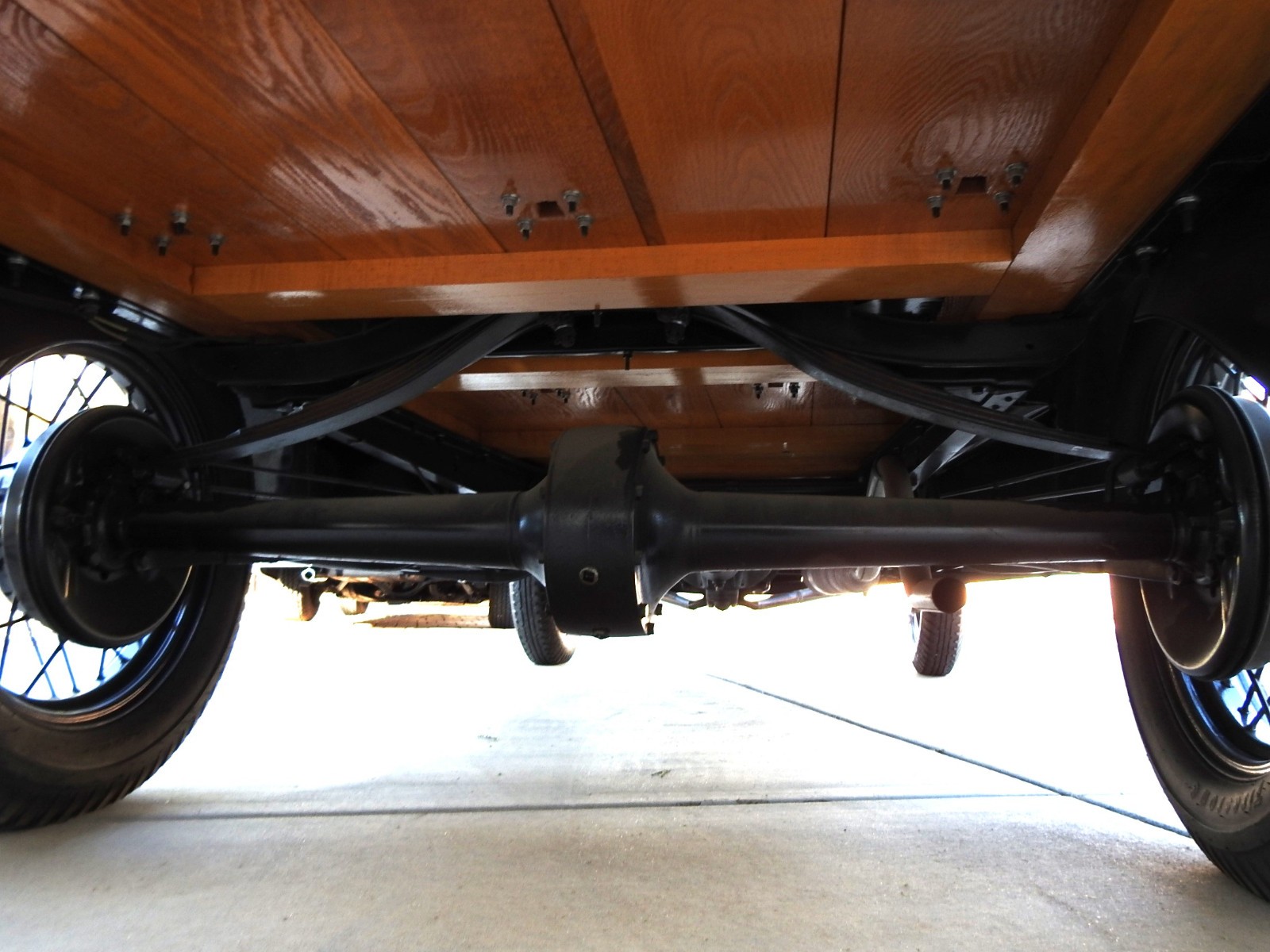 Ford-Model-A-Woody-Estate-Wagon-1930-Woody-Wagon-35