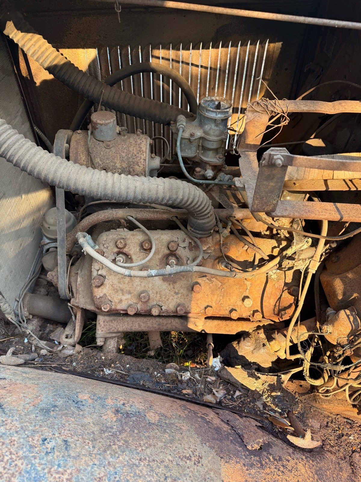 Ford-Model-B-1932-12