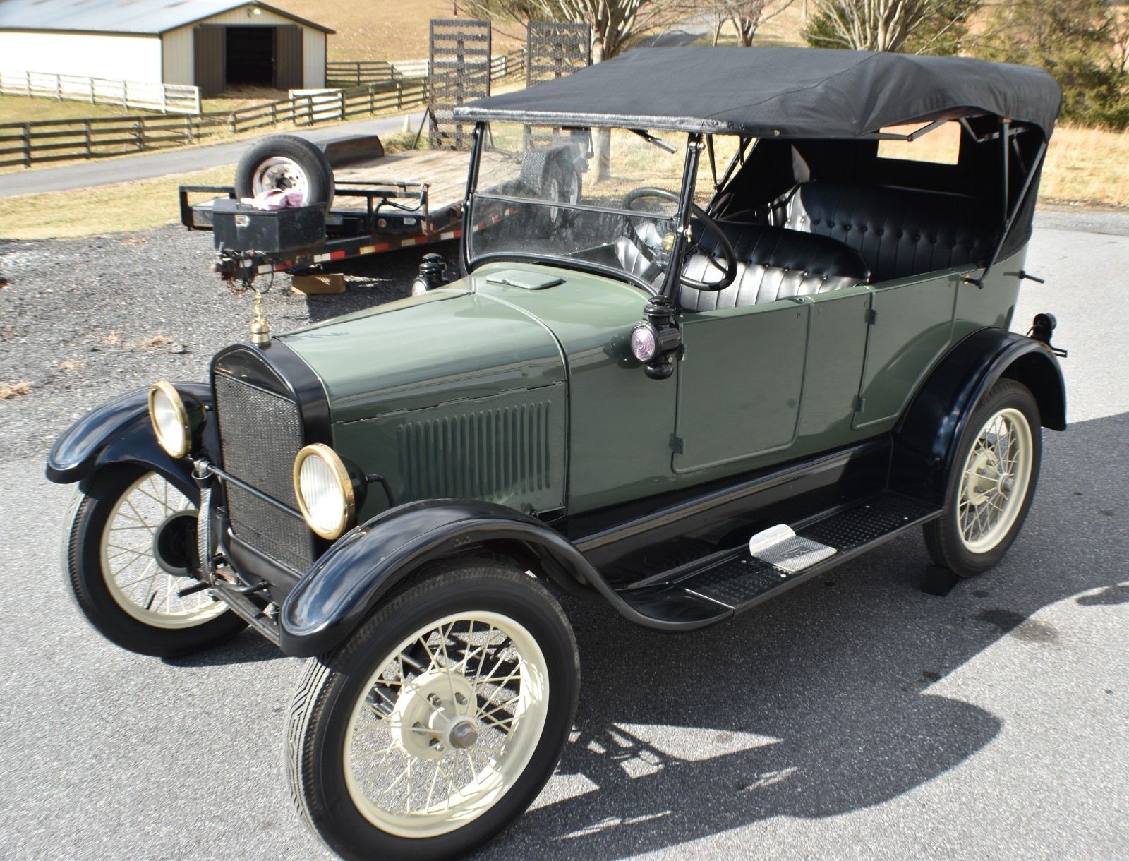 Ford-Model-T-1927-Convertible-1