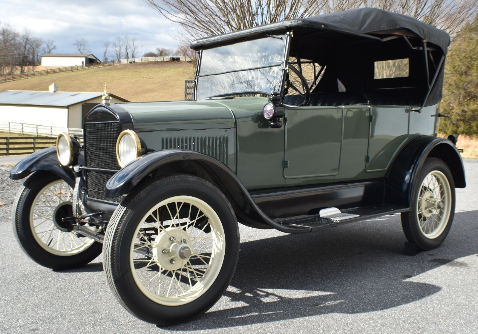 Ford-Model-T-1927-Convertible-2