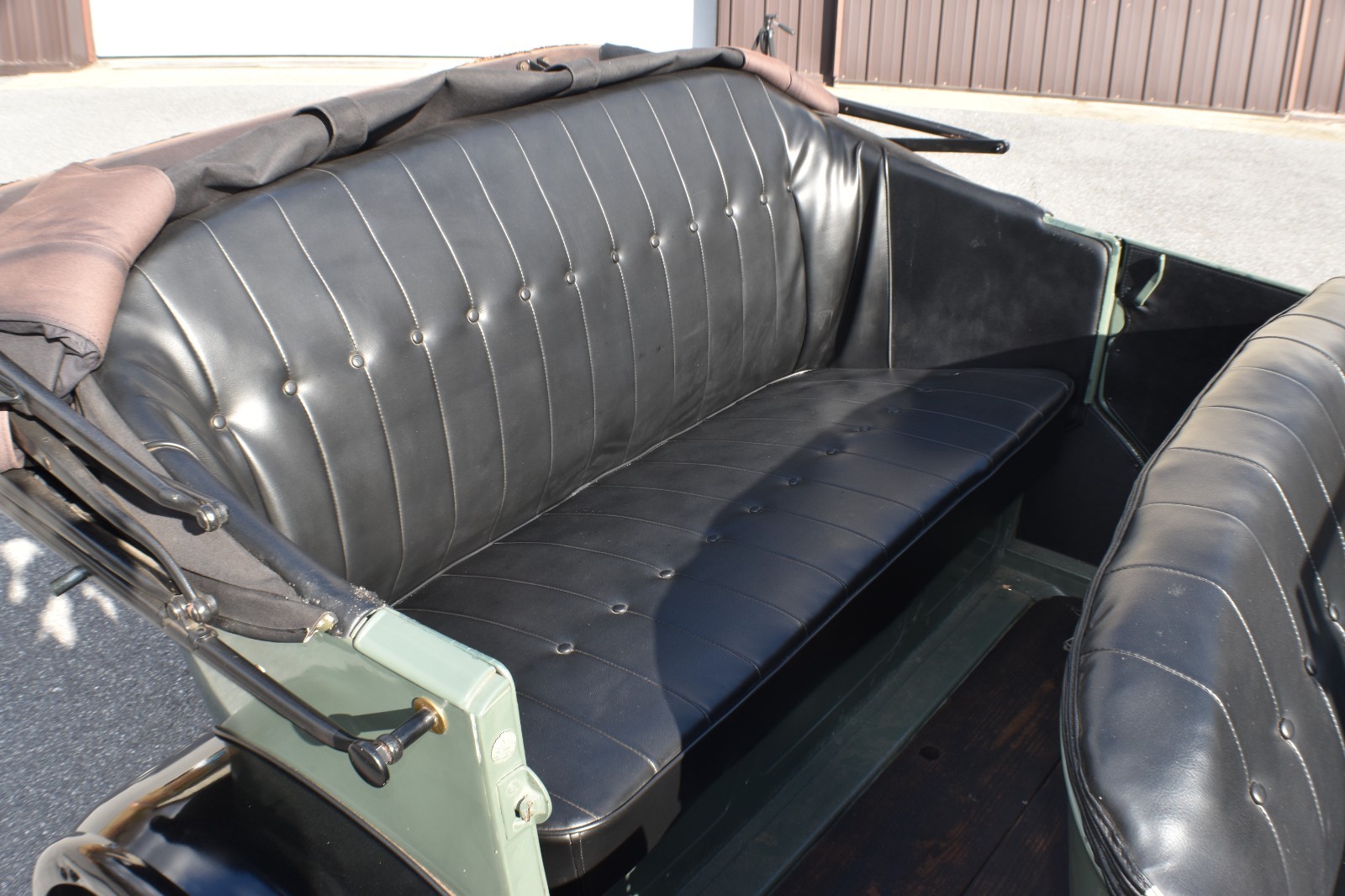 Ford-Model-T-1927-Convertible-29