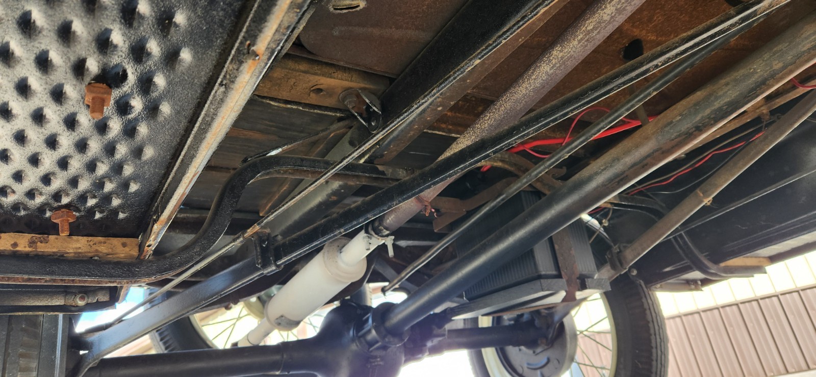 Ford-Model-T-1927-Convertible-33